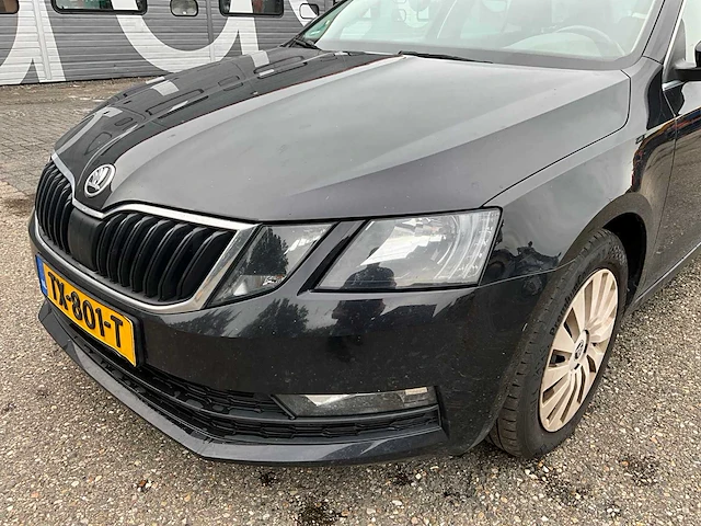 2018 skoda octavia combi 1.6 tdi grt active personenauto tx-801-t - afbeelding 5 van  43