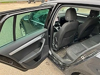 2018 skoda octavia combi 1.6 tdi grt active personenauto tx-801-t - afbeelding 26 van  43