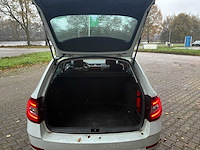 2018 skoda octavia combi personenauto - afbeelding 13 van  28