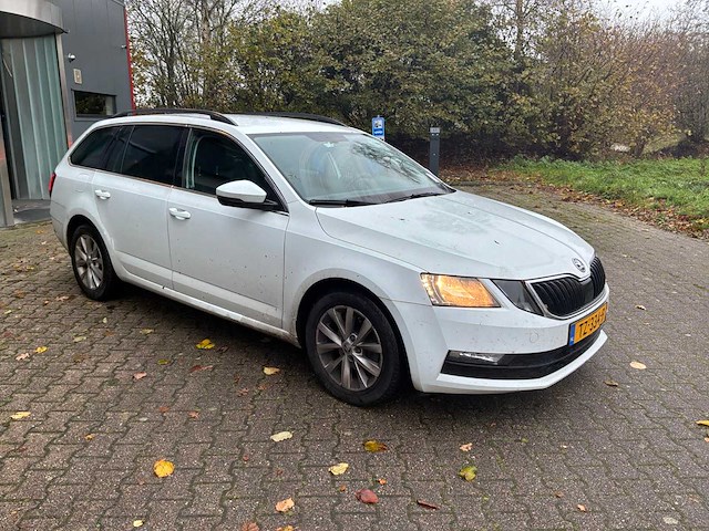 2018 skoda octavia combi personenauto - afbeelding 26 van  28