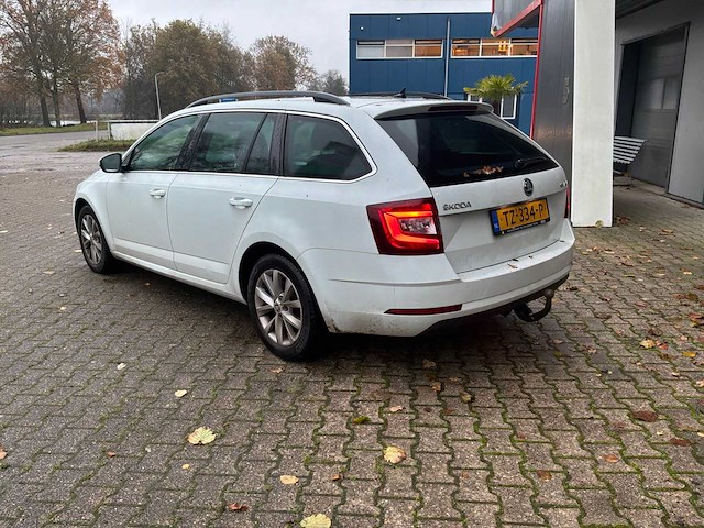 2018 skoda octavia combi personenauto - afbeelding 22 van  28
