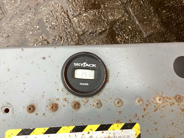 2018 sky jack sj 3219 hoogwerker - afbeelding 11 van  11