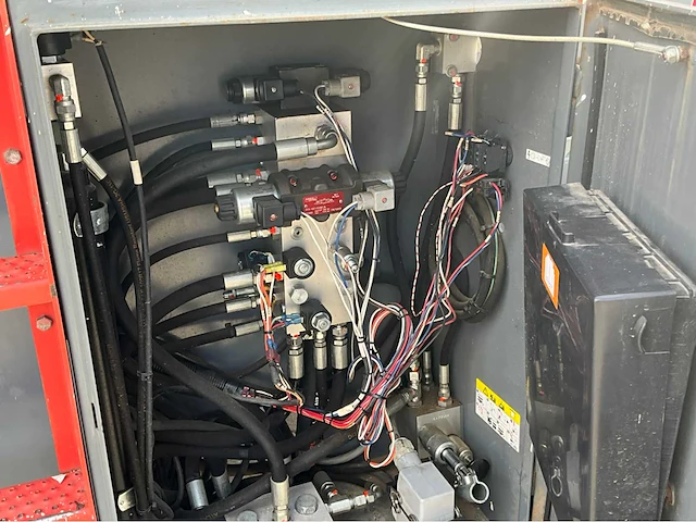 2018 skyjack sj 8841 hoogwerker 4x4 - afbeelding 27 van  37