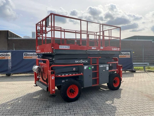 2018 skyjack sj 8841 hoogwerker 4x4 - afbeelding 19 van  37