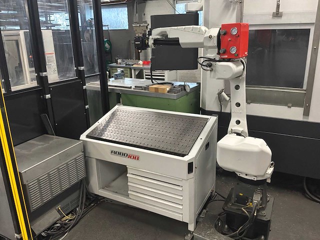 2018 smec mcv 400 verticale cnc-bewerkingscentrum - afbeelding 6 van  20