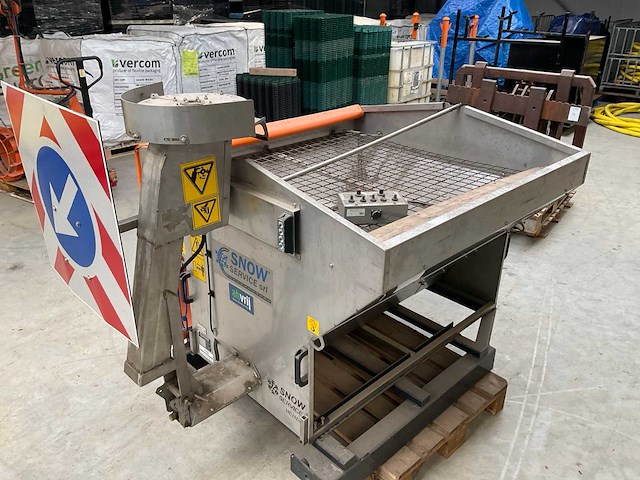 2018 snow service srl nanotech 2.00 sneeuwschuiver met strooibak - afbeelding 10 van  14