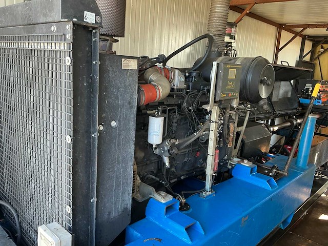 2018 speck p45/60-250 geïsoleerde spuitcontainer - afbeelding 25 van  69