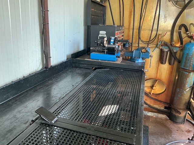 2018 speck p45/60-250 geïsoleerde spuitcontainer - afbeelding 34 van  69