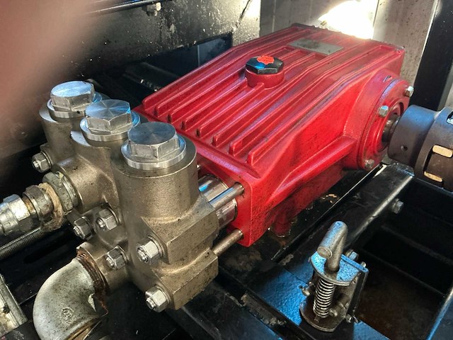 2018 speck p45/60-250 geïsoleerde spuitcontainer - afbeelding 36 van  69