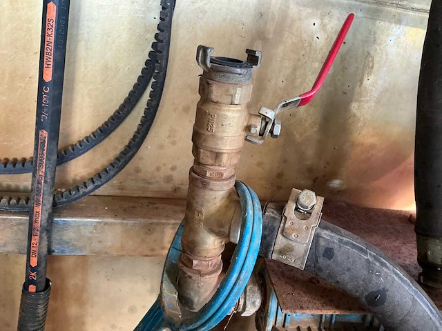 2018 speck p45/60-250 geïsoleerde spuitcontainer - afbeelding 51 van  69