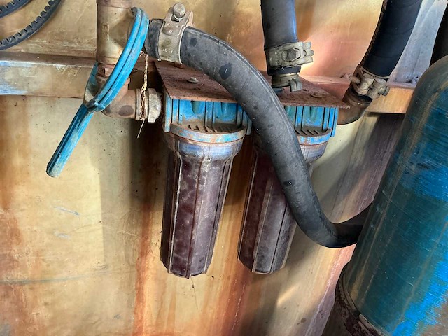 2018 speck p45/60-250 geïsoleerde spuitcontainer - afbeelding 52 van  69