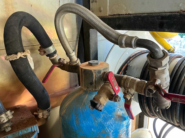 2018 speck p45/60-250 geïsoleerde spuitcontainer - afbeelding 53 van  69