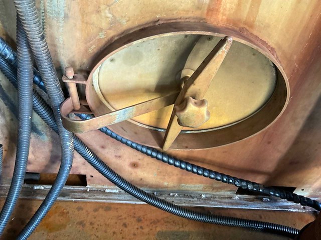 2018 speck p45/60-250 geïsoleerde spuitcontainer - afbeelding 58 van  69