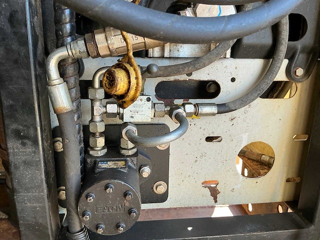 2018 speck p45/60-250 geïsoleerde spuitcontainer - afbeelding 62 van  69