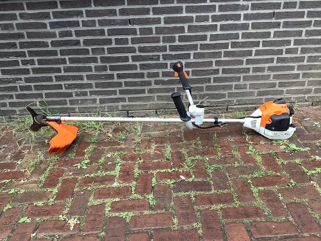 2018 stihl bosmaaier - afbeelding 2 van  6