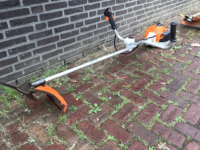 2018 stihl bosmaaier - afbeelding 3 van  6