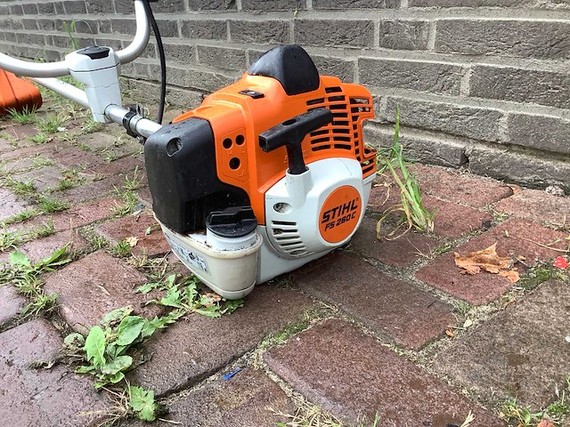 2018 stihl bosmaaier - afbeelding 5 van  6