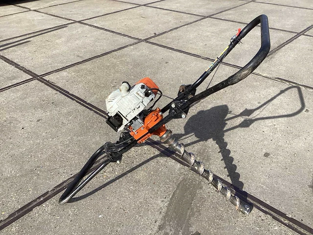 2018 stihl bt 360 grondboor - afbeelding 2 van  2