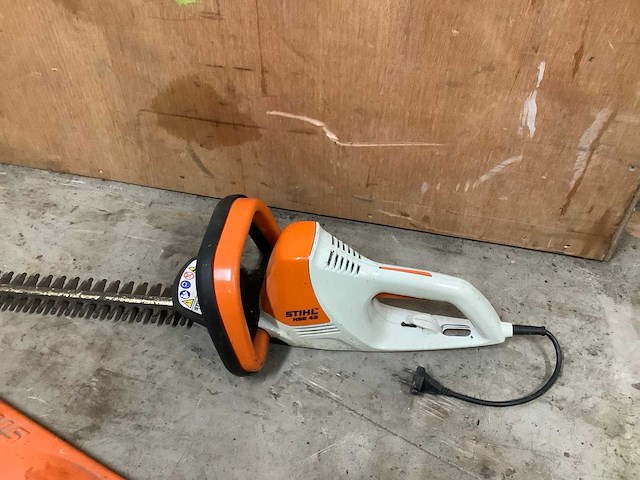 2018 stihl hse42 heggenschaar - afbeelding 2 van  3