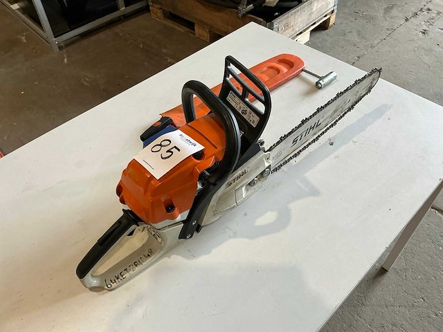 2018 stihl ms261c kettingzaag - afbeelding 4 van  5