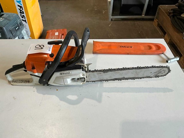 2018 stihl ms261c kettingzaag - afbeelding 3 van  5