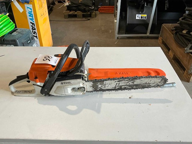 2018 stihl ms261c kettingzaag - afbeelding 2 van  3