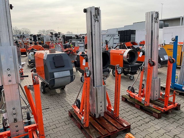 2018 sumner manufacturing 2118 materiaallift / kanaallift - afbeelding 1 van  13