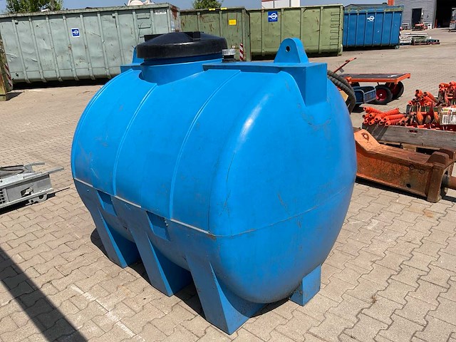 2018 tankgigant bbh 2000 liter horizontale opslagtank - afbeelding 3 van  9
