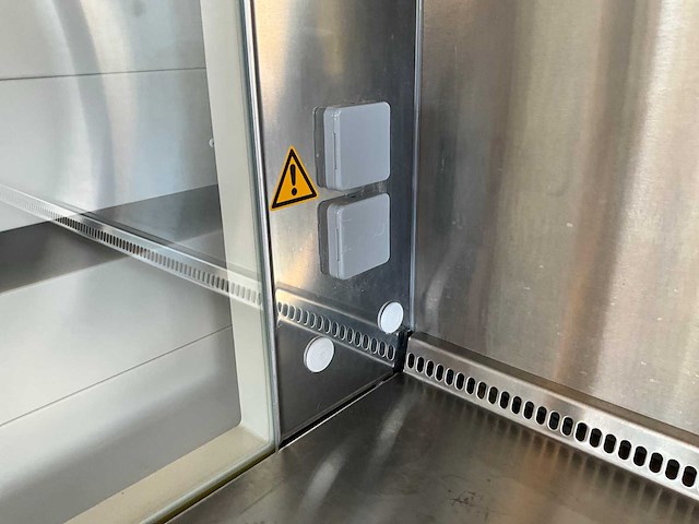 2018 thermo scientific safe 2020 1.8 microbiologische veiligheidskast en12469 - afbeelding 5 van  8