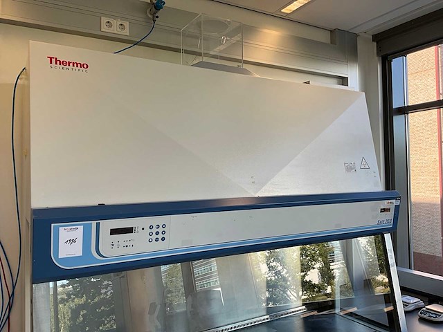 2018 thermo scientific safe 2020 1.8 microbiologische veiligheidskast en12469 - afbeelding 3 van  8
