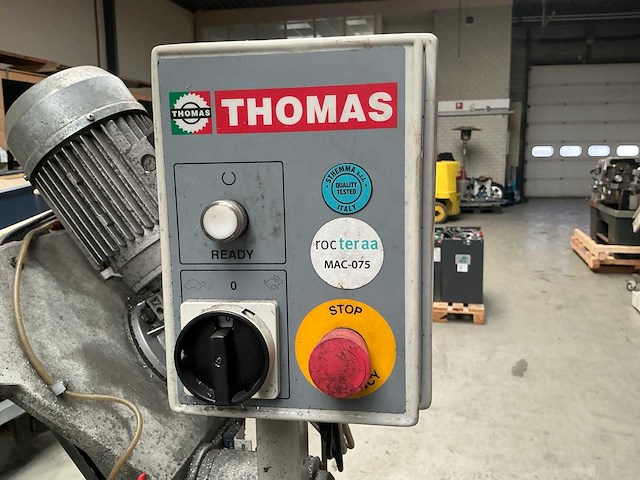 2018 thomas zip 32 metalen horizontale bandzaagmachine - afbeelding 6 van  10