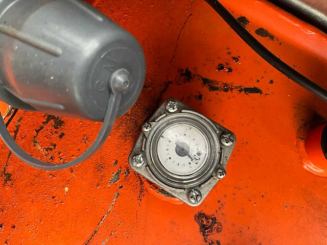 2018 tolsma ibc container brandstof opslagtank - afbeelding 8 van  11