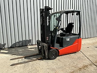 2018 toyota 8fbe16t traigo 16 elektrische vorkheftruck met acculader - afbeelding 12 van  21