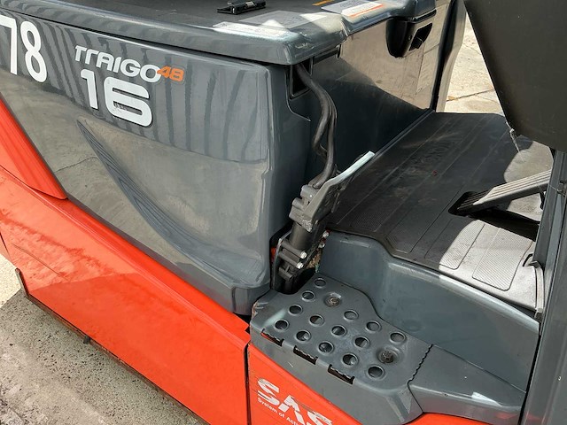 2018 toyota 8fbe16t traigo 16 elektrische vorkheftruck met acculader - afbeelding 9 van  21