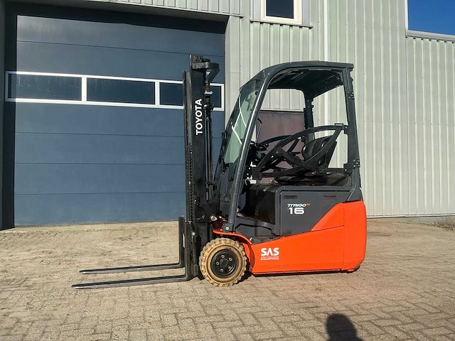 2018 toyota 8fbek16t vorkheftruck - afbeelding 1 van  13