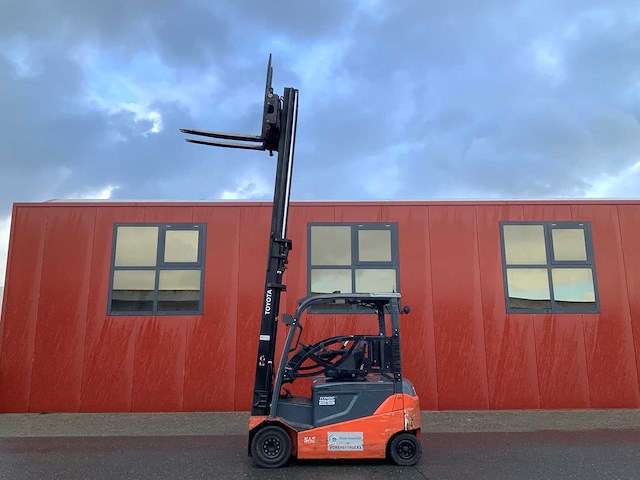 2018 toyota 8fbmt25 vorkheftruck - afbeelding 18 van  18