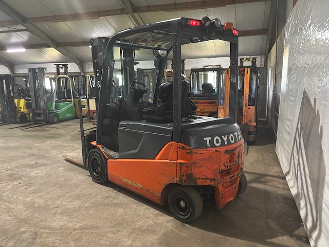 2018 toyota 8fbmt30 vorkheftruck - afbeelding 17 van  21