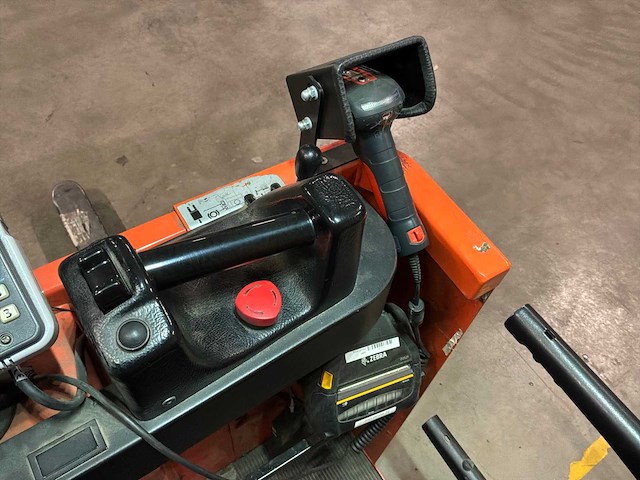 2018 toyota bt optio ome100m man-up truck - afbeelding 5 van  17