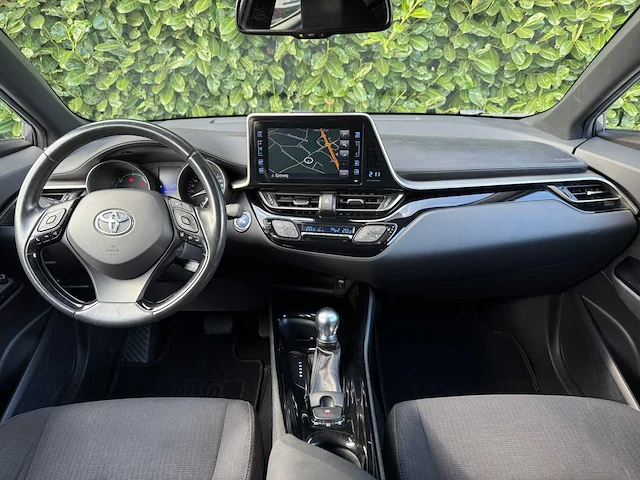 2018 toyota c-hr 1.8 hybrid dynamic personenauto - afbeelding 19 van  21