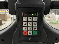 2018 toyota lpe200 elektrische palletwagen met platform - afbeelding 4 van  15