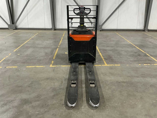 2018 toyota lpe200 elektrische palletwagen met platform - afbeelding 7 van  14