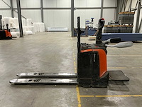 2018 toyota lpe200 elektrische palletwagen met platform - afbeelding 12 van  14