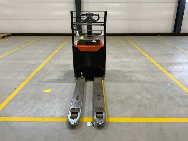 2018 toyota lpe200 meerijpallettruck - afbeelding 10 van  16