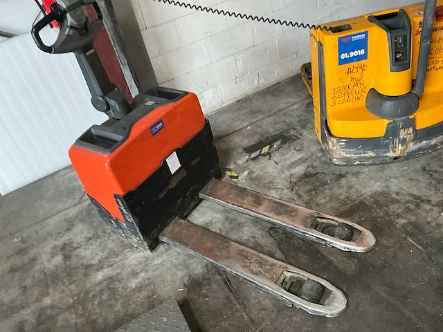 2018 toyota lwe130 elektrische palletwagen - afbeelding 2 van  8