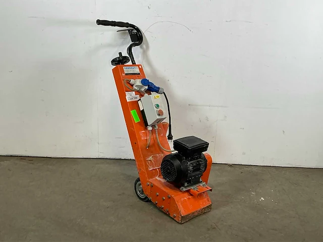 2018 trelawny tfp200 230v vloerfreesmachine - afbeelding 1 van  7