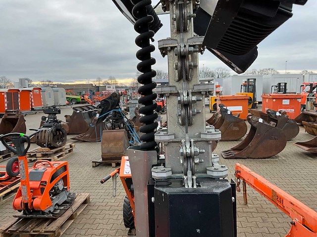 2018 trime x-chain a0002 stationaire lichtmast - afbeelding 2 van  15