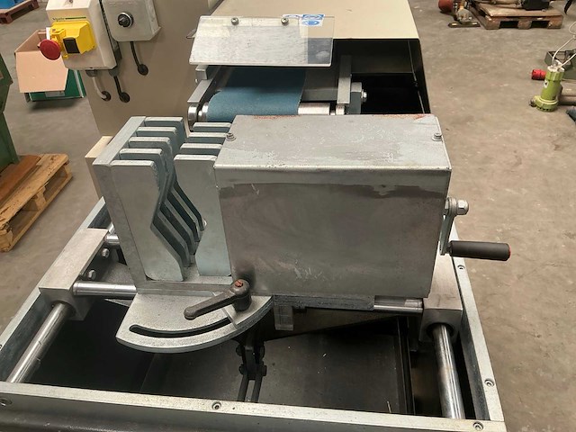 2018 tugra tt170 pijpuitslijpmachine - afbeelding 8 van  11