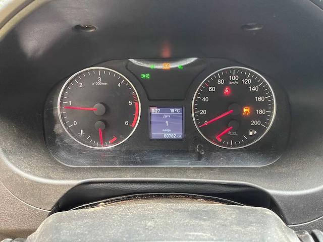 2018 uaz patriot bedrijfswagen - afbeelding 19 van  48