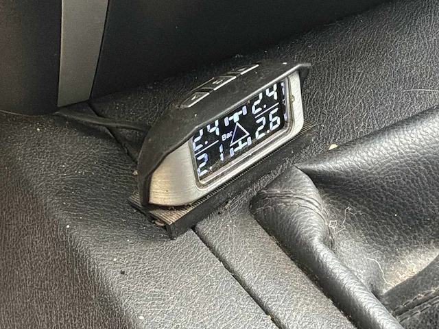 2018 uaz patriot bedrijfswagen - afbeelding 22 van  48