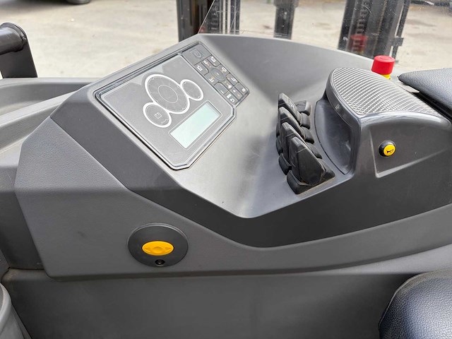 2018 unicarriers ums160dtfvrc630 reach truck - afbeelding 3 van  65